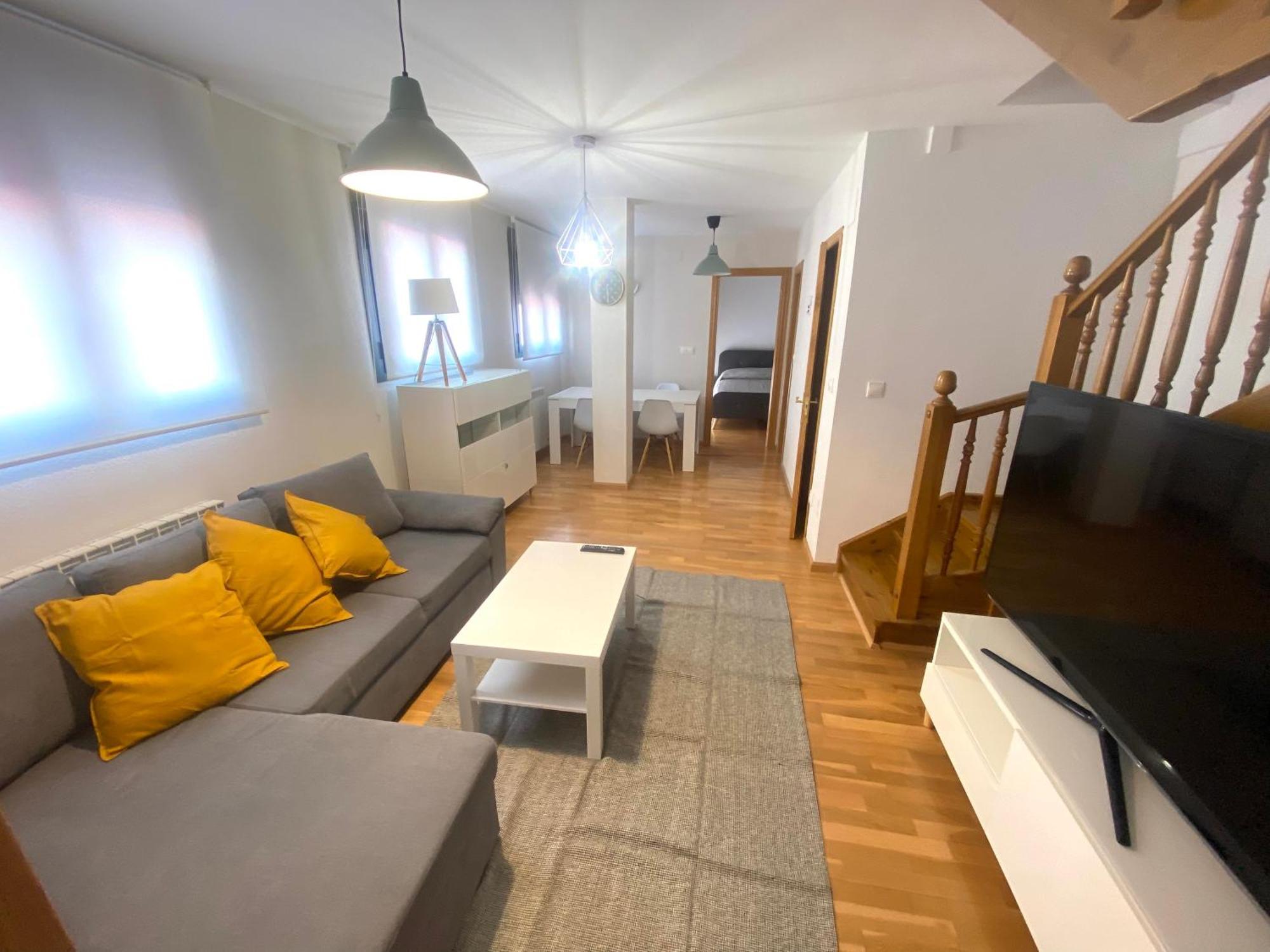 Apartamento Centrico Con Garaje Jaca Extérieur photo