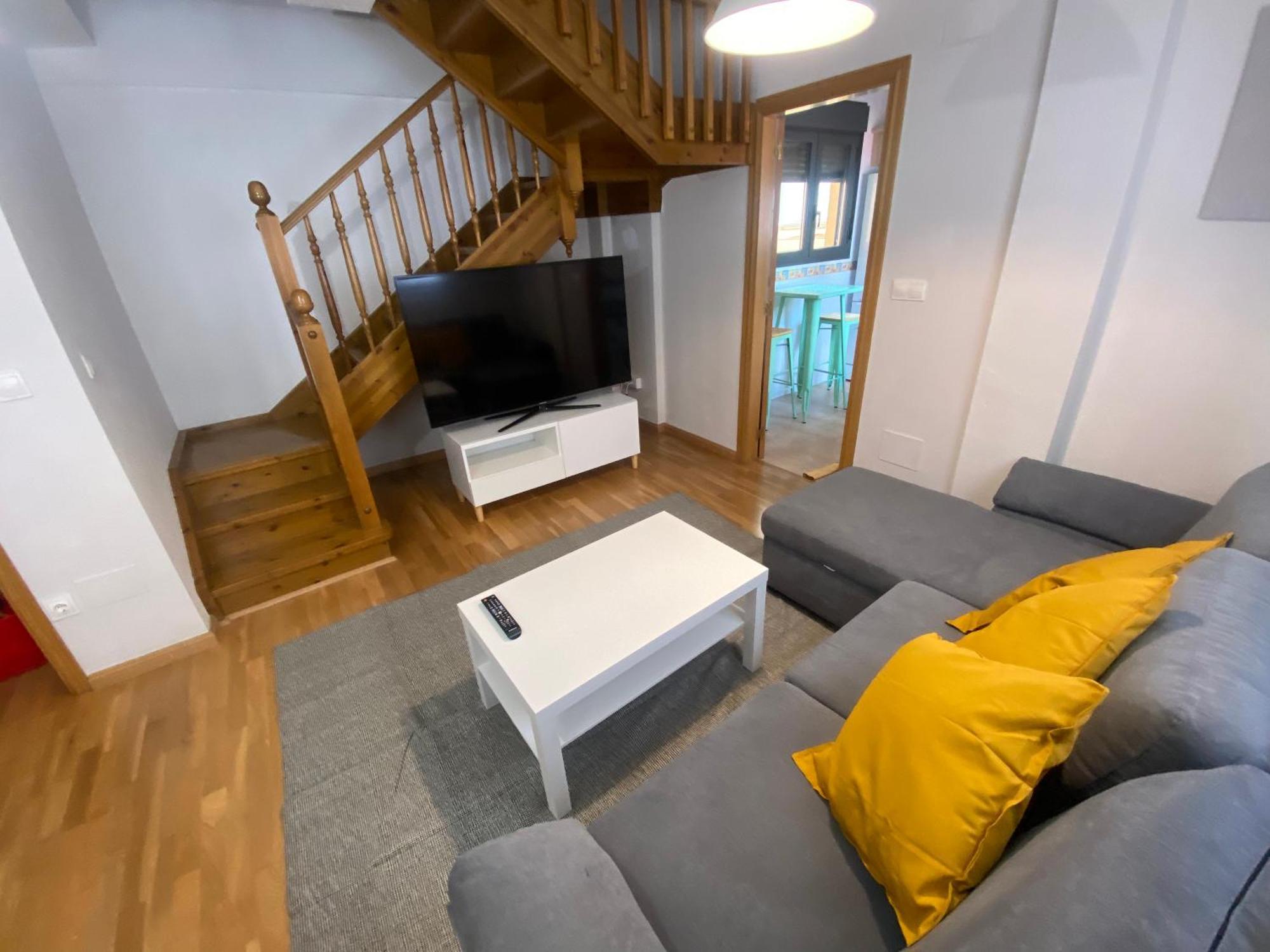 Apartamento Centrico Con Garaje Jaca Extérieur photo